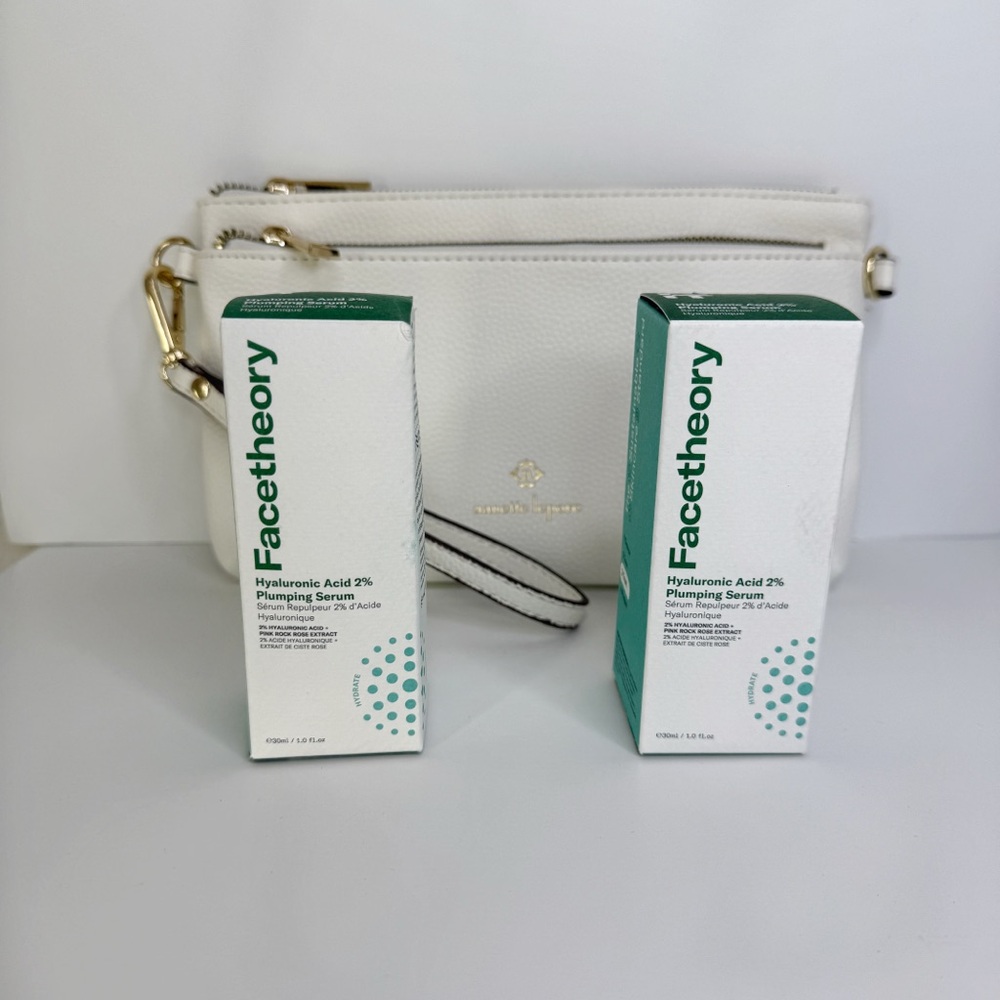 NIB 2 Facetheory Hyaluronic Acid 2% Plumping Serum and Nanette Lepore Pouch Set